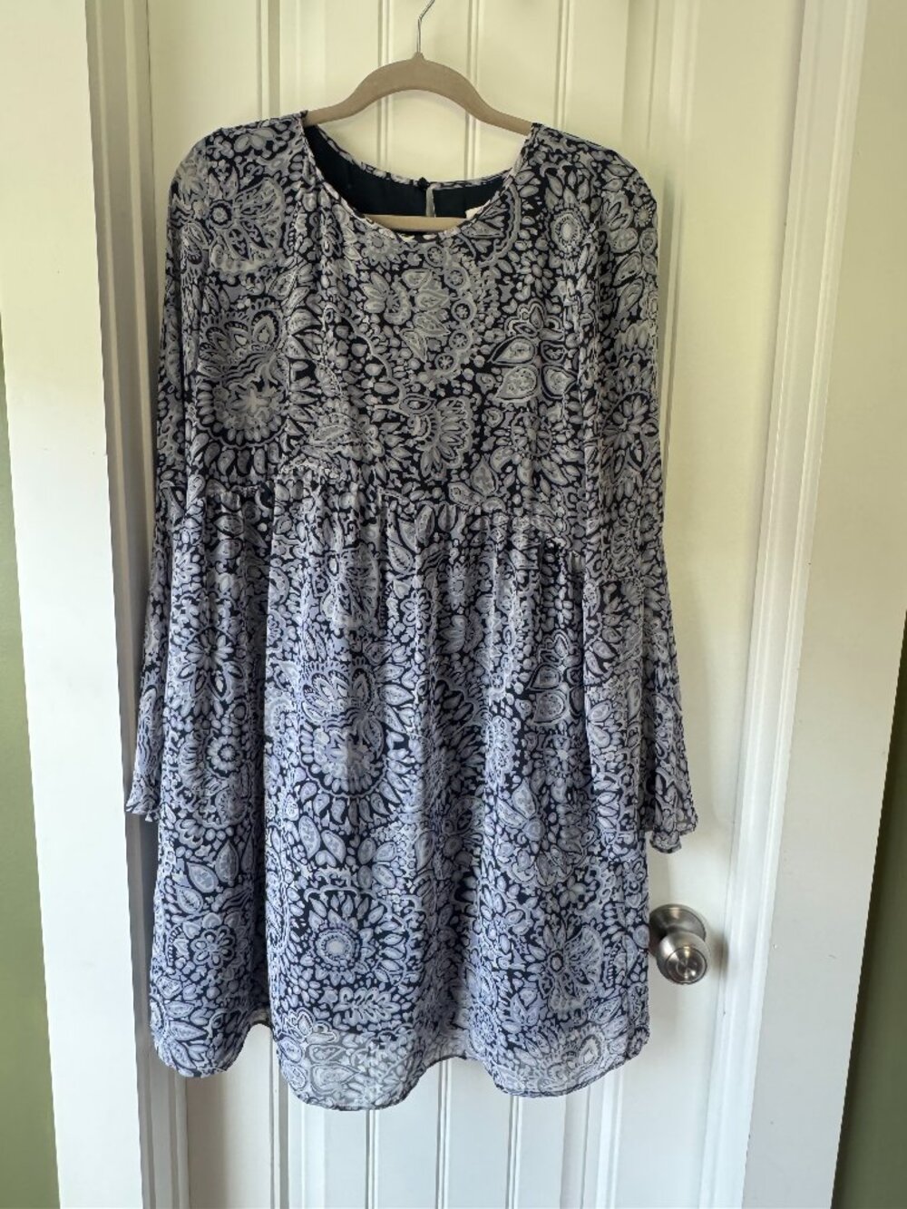 LOFT Long Sleeve Mini Dress